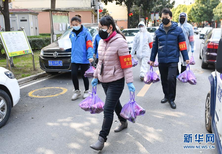 (新华全媒头条·图文互动)(9)在磨难中砥砺复兴力量——中国抗击新冠肺炎疫情伟大斗争启示录